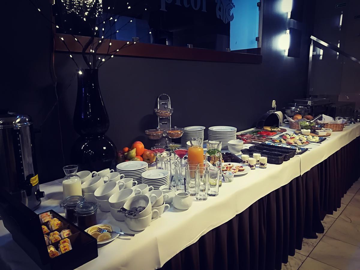 卡匹托尔酒店 比亚瓦波德拉斯卡 外观 照片